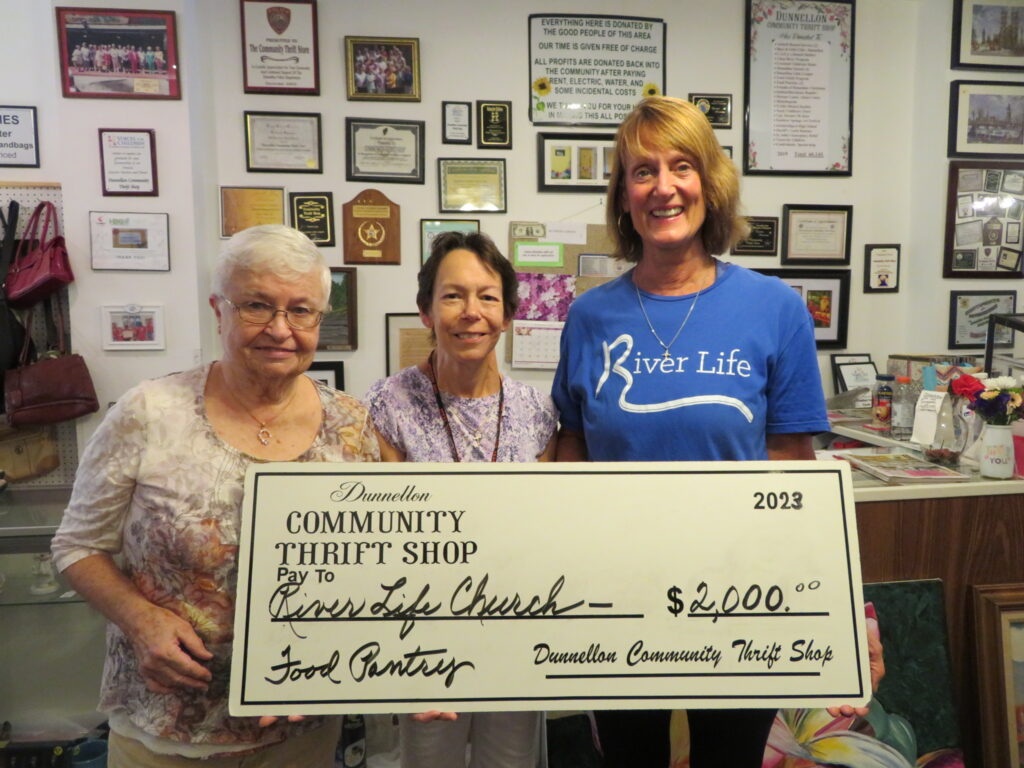 Patricia Recieves Check From Dunnellon Community Thirft Shop